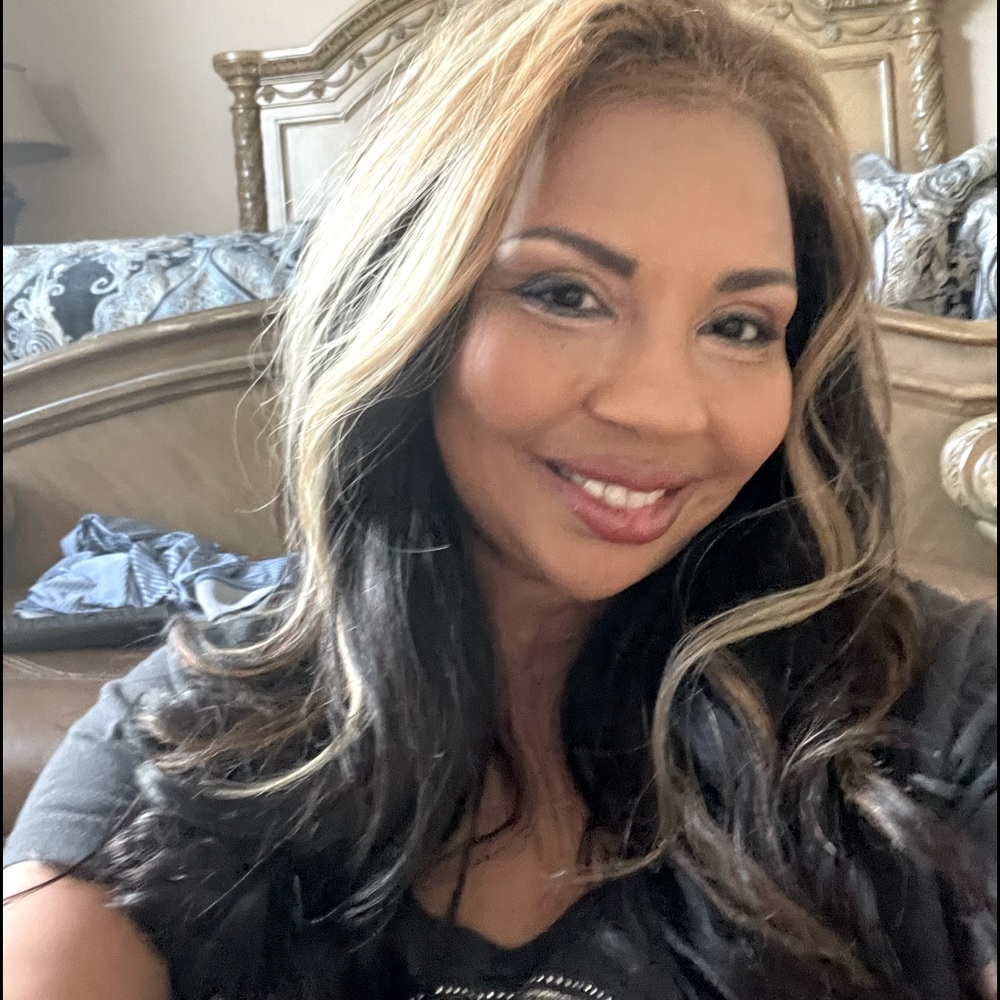 Meet your Posher, Tiffany